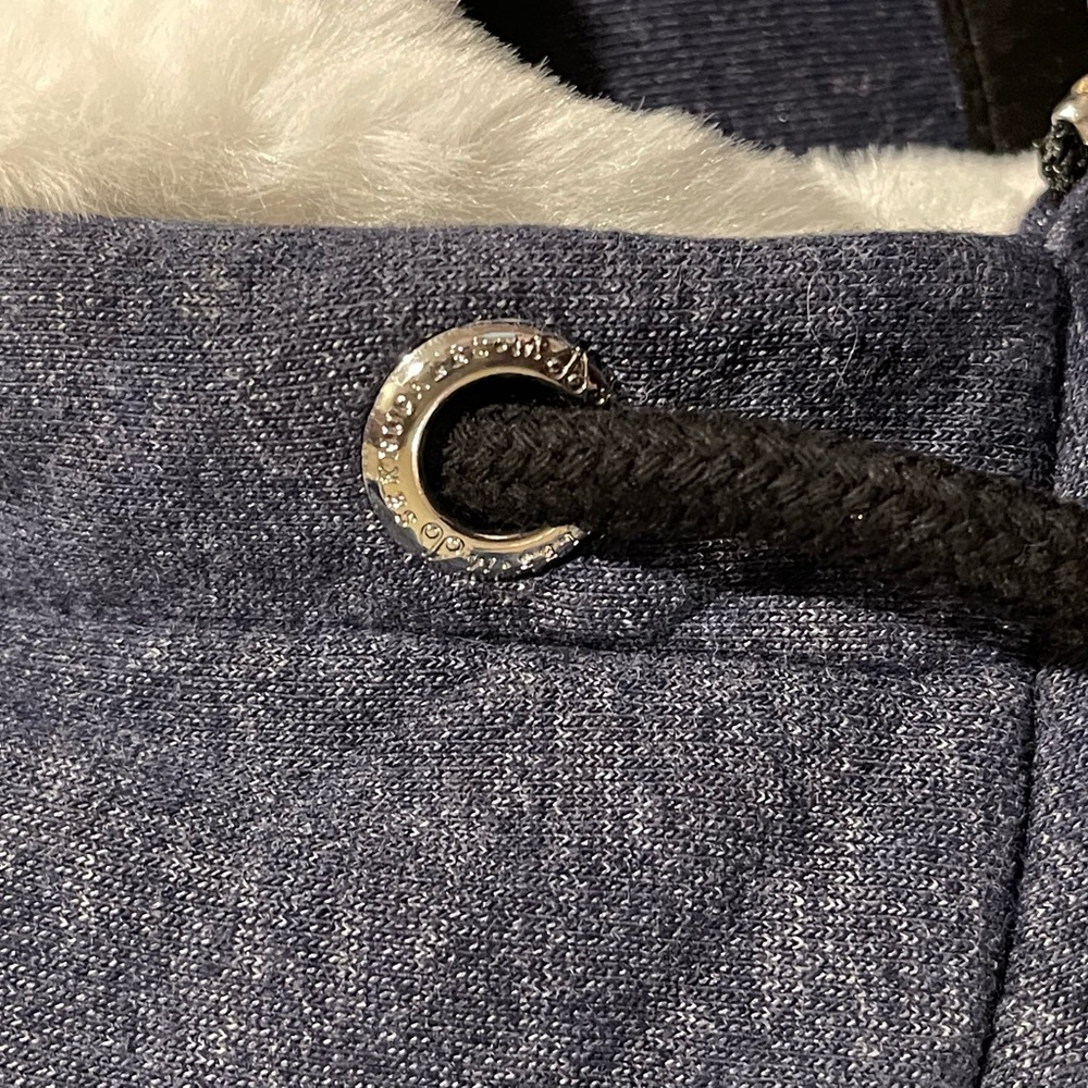Brand new moose knuckle - Picture 5 of 7